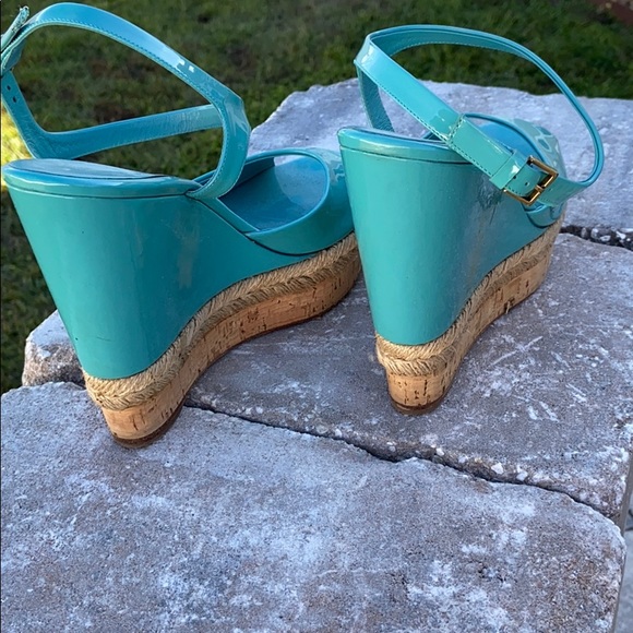 Gucci turquoise wedge shoes worn 3 times - Picture 2 of 3